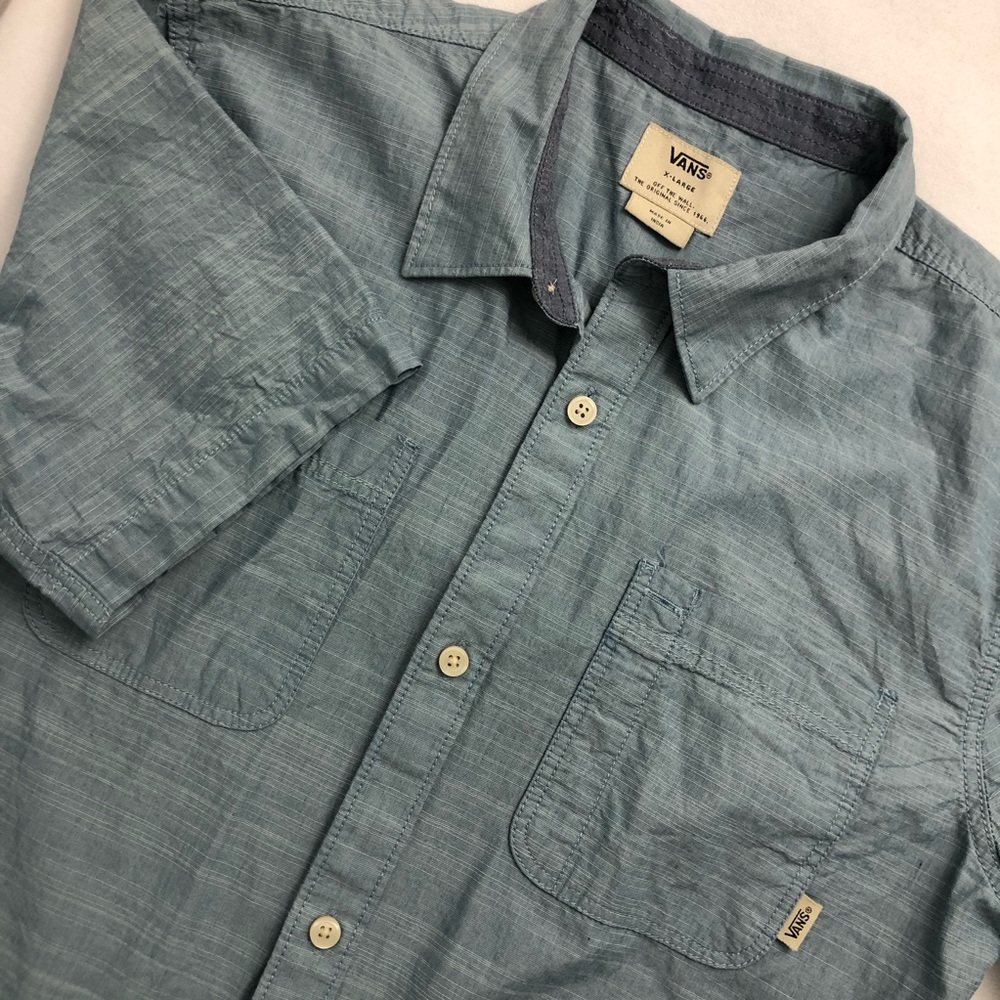 Vans young man blue short sleeves shirt Sz XL